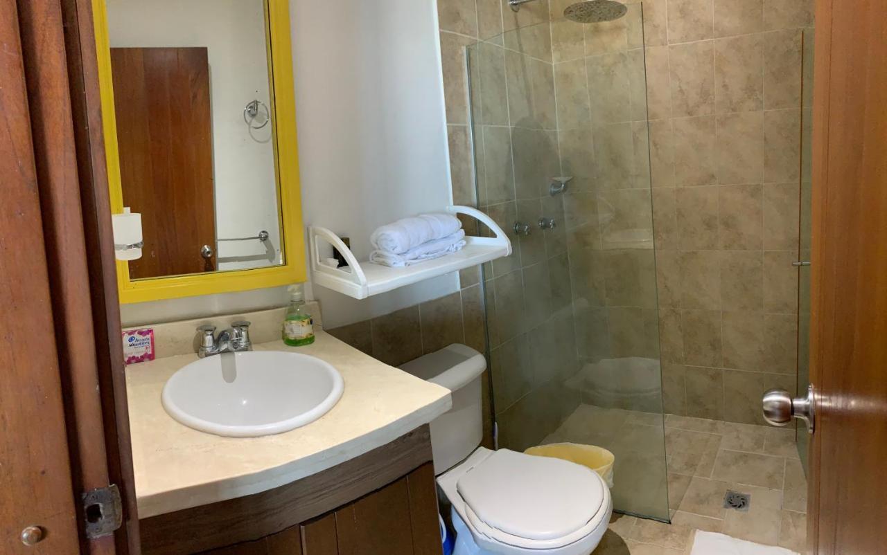 Apartamento Mirador Del Laguito Cartagena Ngoại thất bức ảnh